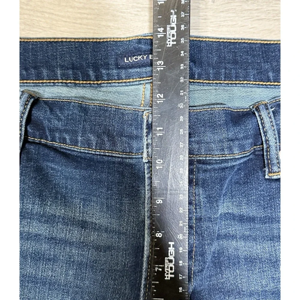 Lucky Brand 110 Slim Jeans Men's Size 40x32 Medium Wash Denim Straight Stretch